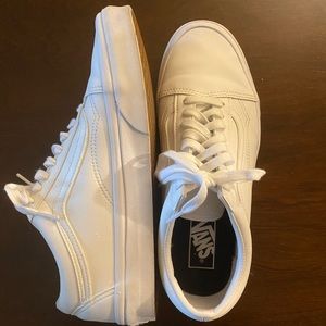 Vans UA Old Skool Sneakers Size 10 “Tumble True White”